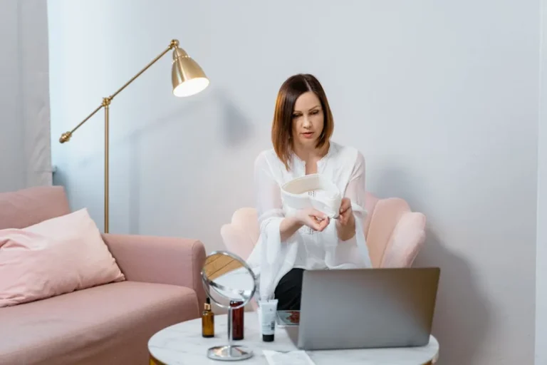 Best Beauty Product Review Ideas for Lifestyle Blogs
