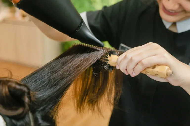 Best Haircare Tips for Healthy-Looking Hair