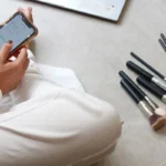 How to Match Makeup With Your Outfit Colors