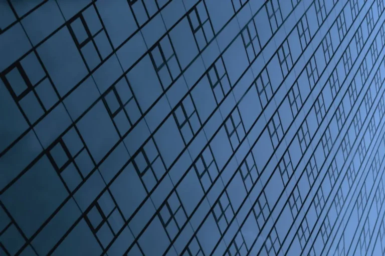 structurespy.com overview: trust factors, use cases, and reader expectations