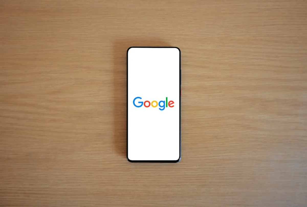 The search story behind truecrawns.com and why it keeps getting clicks